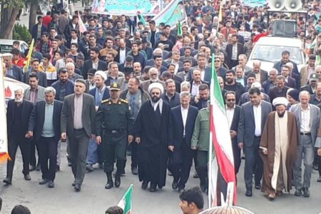 حضور دشمن شکن مردم شهرستان آذرشهر در راهپیمایی ۱۳ آبان ماه