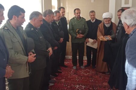 دیدار مسئولان شهرستان آذرشهر و بخش گوگان با خانواده های معظم شهدا به مناسبت روز تکریم مادران و همسران شهدا