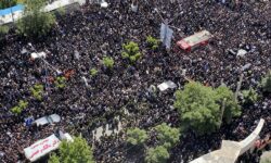 پیکر شهید مالک رحمتی در گلزار شهدای مراغه آرام گرفت