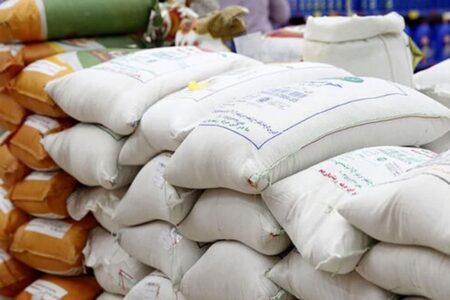 آغاز توزیع ۱۷۳۶ تن کالا‌های اساسی در آذربایجان شرقی