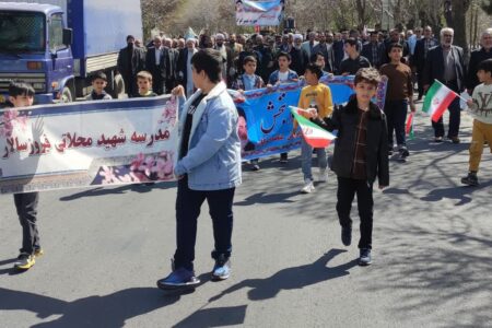 نمایش شکوه وحدت و مقاومت در راهپیمایی روز قدس گوگان