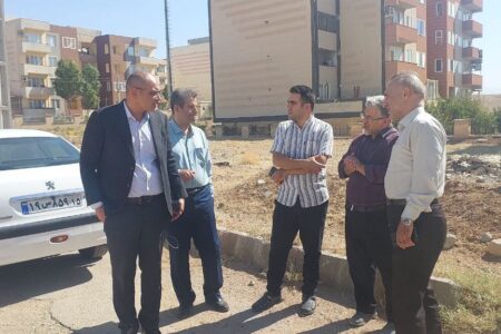 عملیات احداث تصفیه‌خانه فاضلاب مسکن مهر گوگان با تحویل زمین به پیمانکار آغاز شد