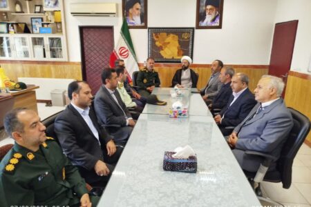 دیدار امام جمعه و فرماندار آذرشهر با فرمانده ناحیه مقاومت بسیج سپاه