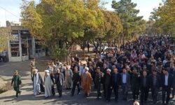 راهپیمایی باشکوه ۱۳ آبان در گوگان برگزار شد