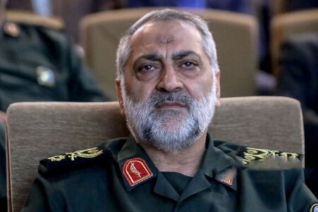 سردار شکارچی: به کشورهای همسایه آسیب نمی‌زنیم؛ ضربات ما به آمریکا و صهیونیست ها ادامه دارد